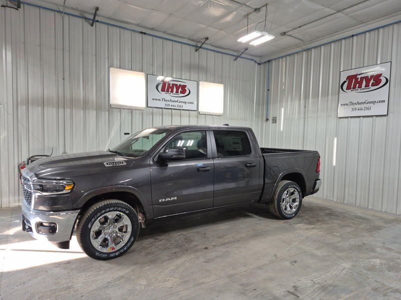 2025 RAM 1500 Big Horn Crew Cab 4x4 5