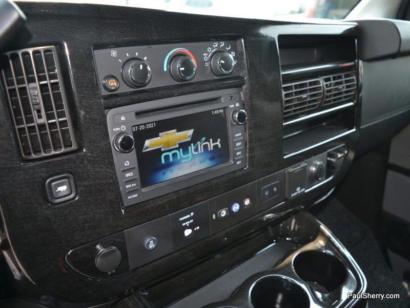 2021 Chevrolet Express 2500 Cargo photo 25