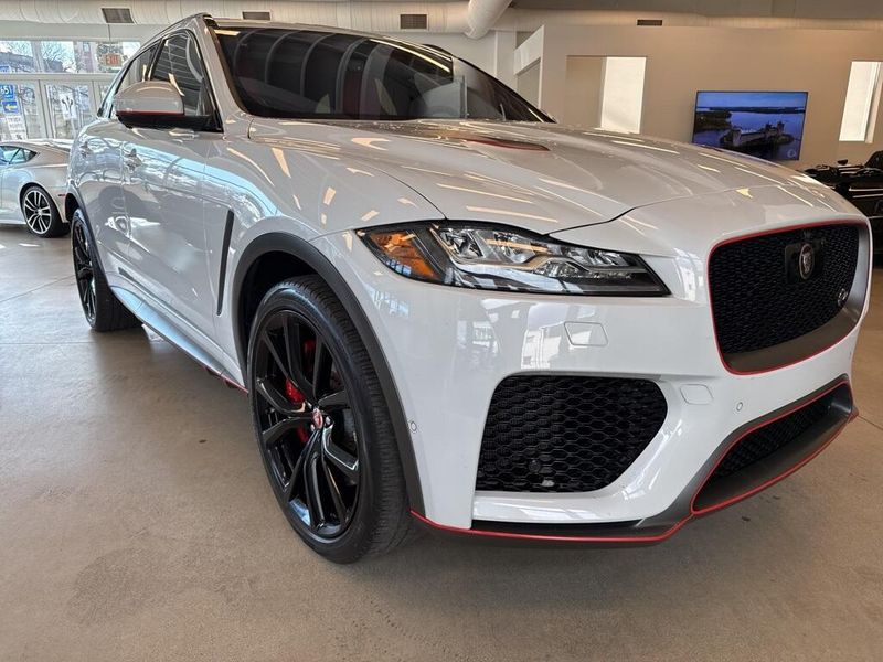 2020 Jaguar F-PACE SVRImage 2