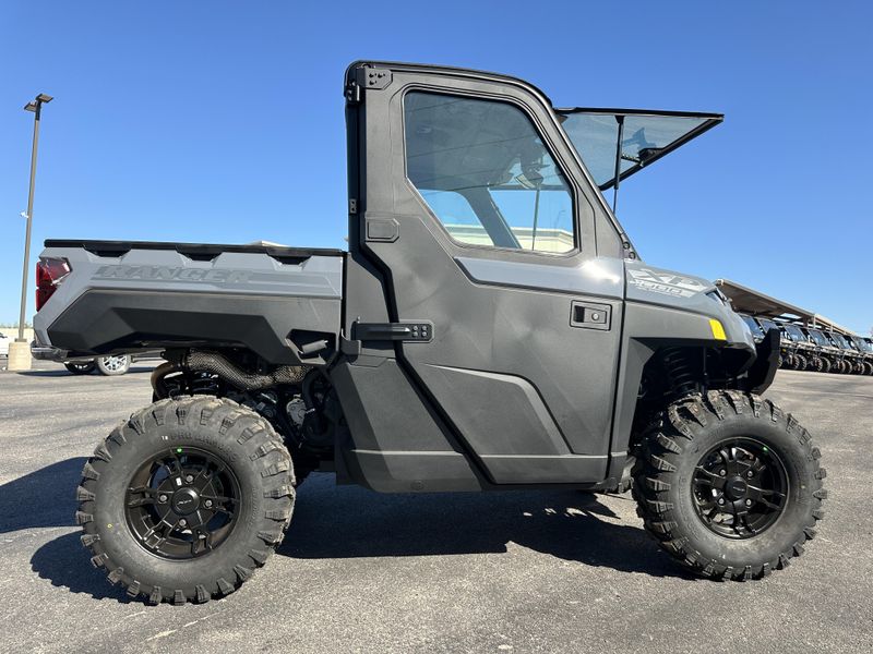 2025 Polaris RANGER XP 1000 NORTHSTAR EDITION ULTIMATE STEALTH GRAYImage 2