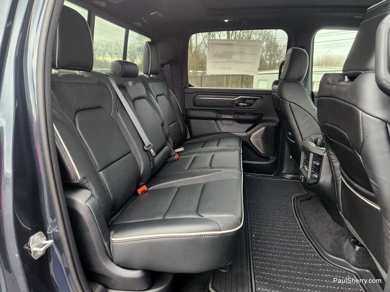 New 2026 RAM 1500 Limited Crew Cab 4x4 5'7' Box