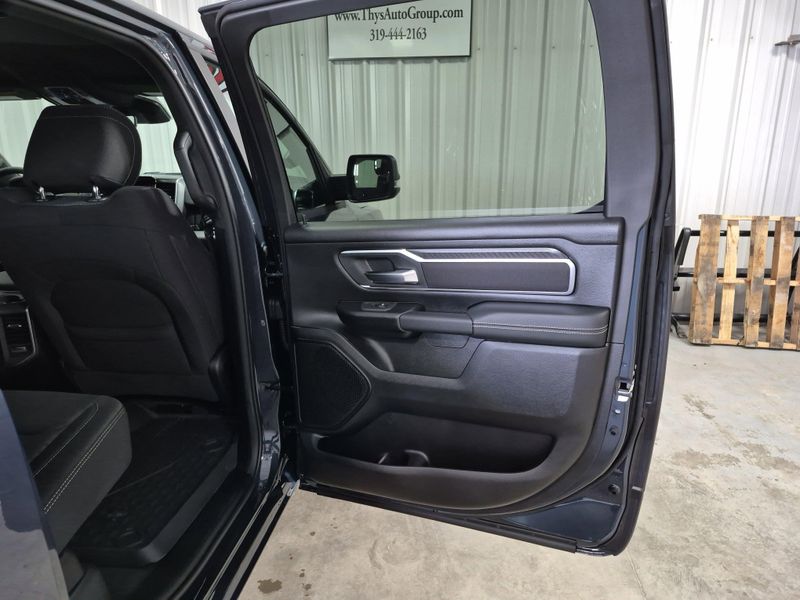 2025 RAM 1500 Big Horn Crew Cab 4x4 5
