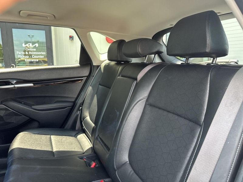Used 2024 Kia Seltos SXImage 22