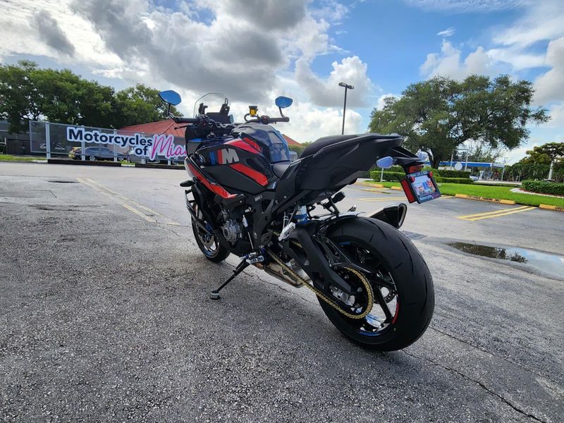 2025 BMW M 1000 XRImage 7