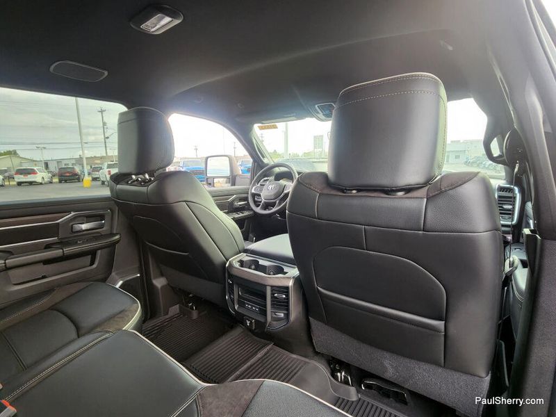 New 2026 RAM 3500 Laramie Crew Cab 4x4 6'4' Box