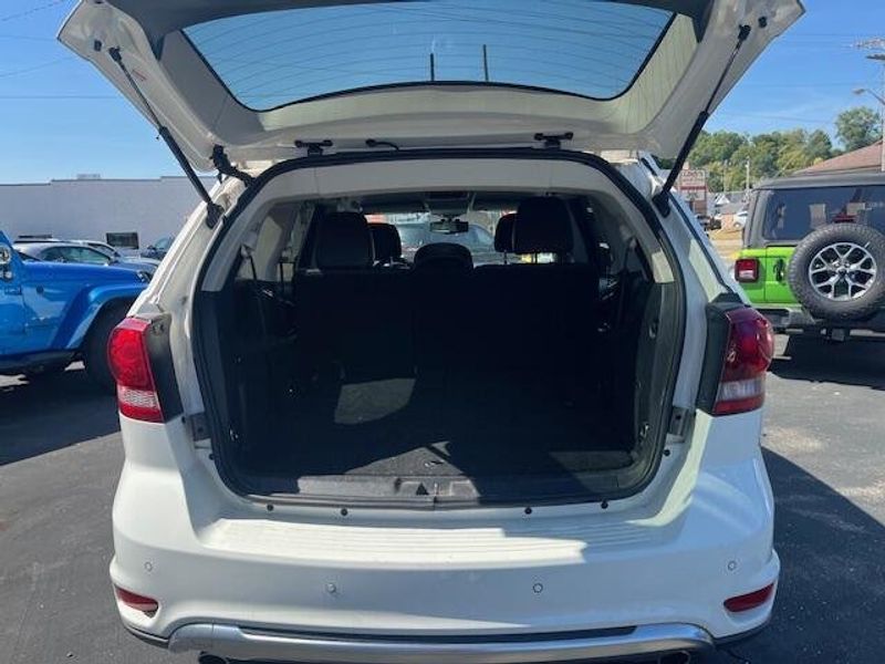 Used 2017 Dodge Journey Image 11