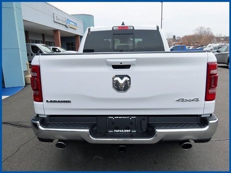 2023 RAM 1500 LaramieImage 5