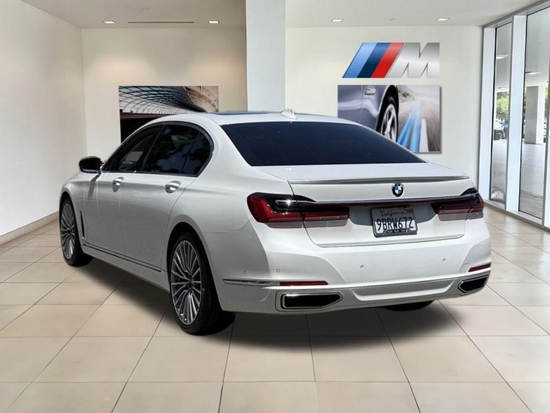 2022 BMW 7 Series 740iImage 8