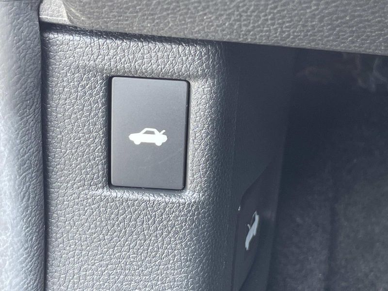 Used 2024 Honda Accord Sedan EX CVT