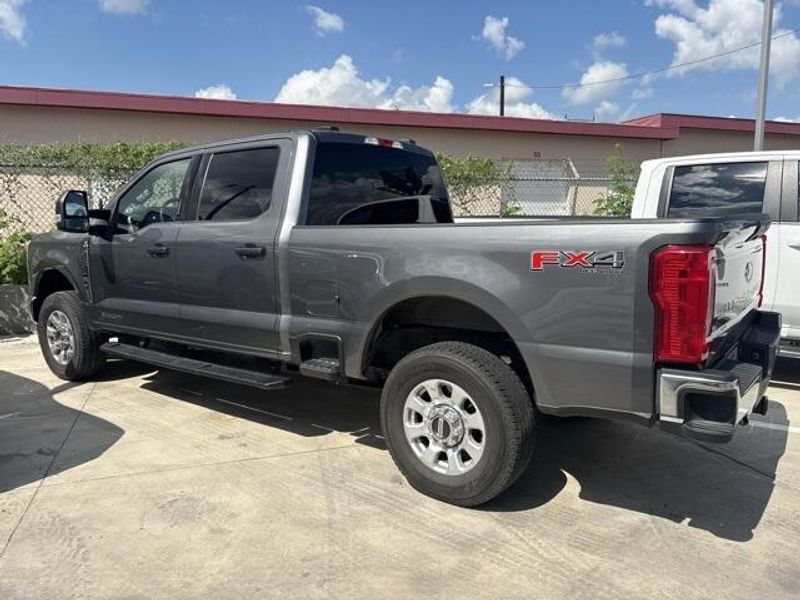 2024 Ford F-250 XL photo 2