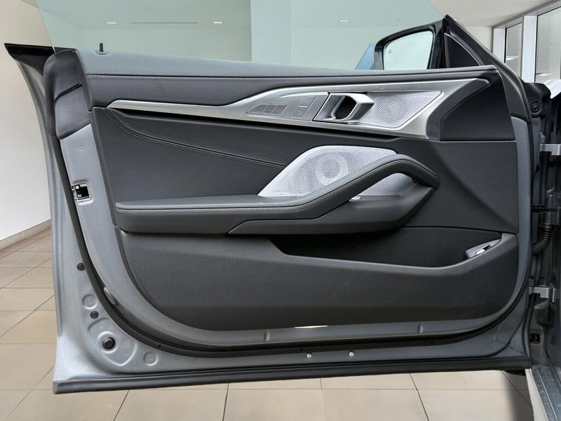 2025 BMW M8 CompetitionImage 17