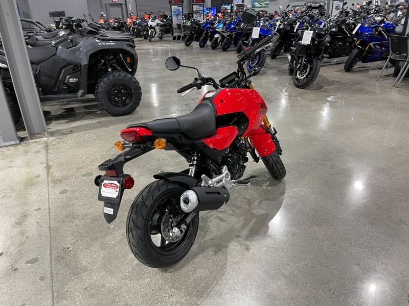 New 2025 Honda Grom Image 24