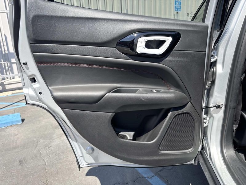 New 2026 Jeep Compass Trailhawk 4x4