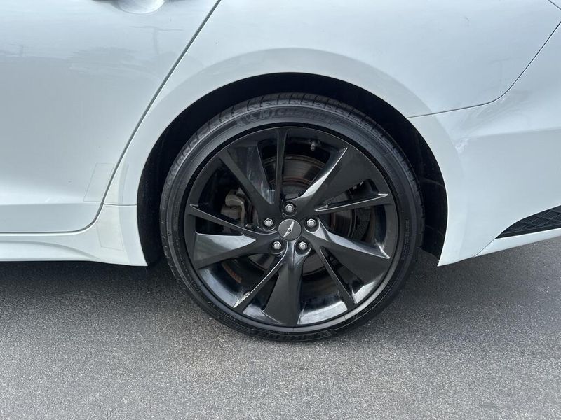2022 Genesis G70 3.3TImage 14