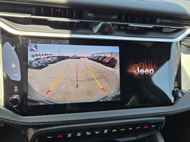 New 2026 Jeep Cherokee Limited 4x4