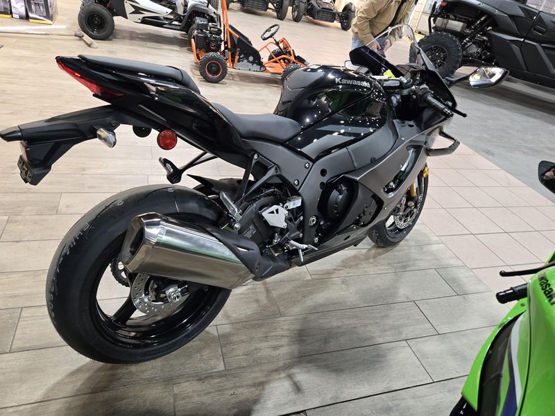 NEW 2026 KAWASAKI NINJA ZX10R ABS Image 5