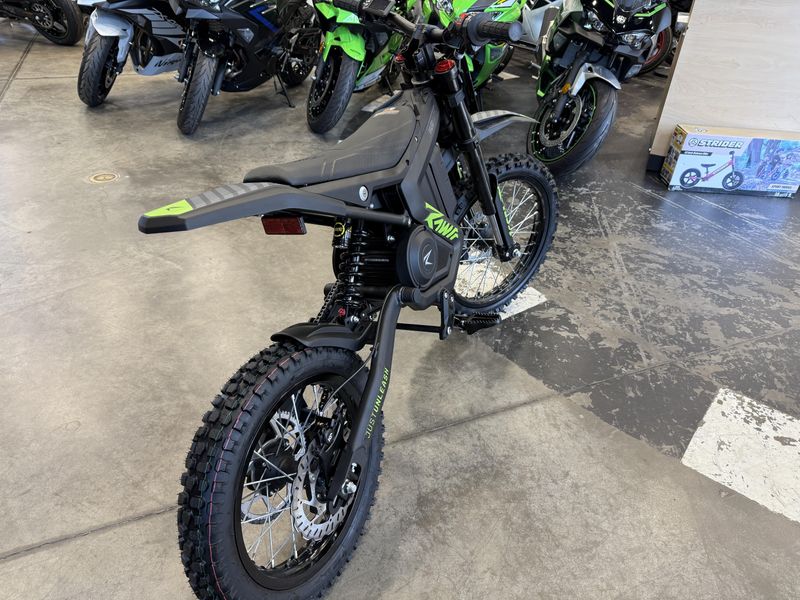 2025 RAWRR MANTIS MINI R17Image 3
