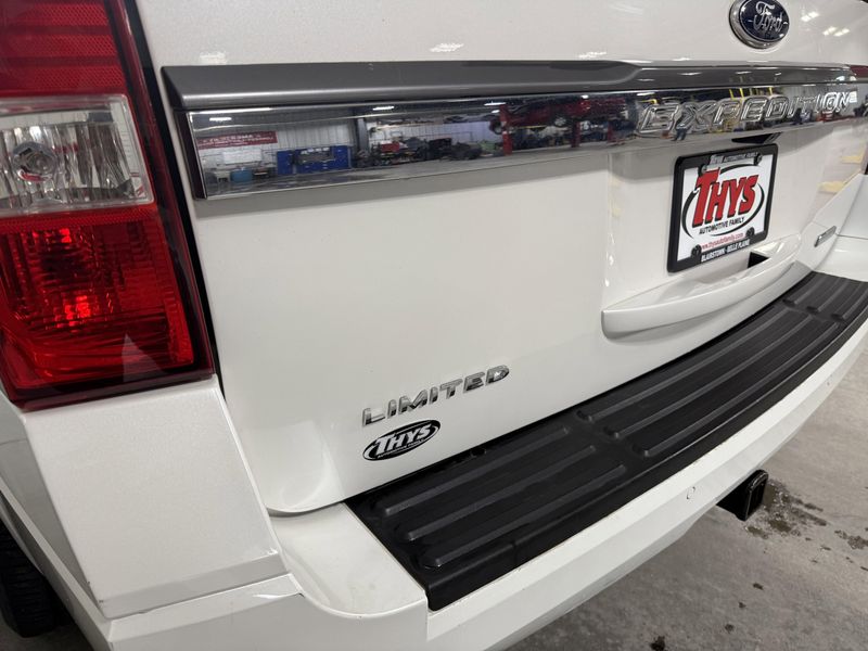 Used 2016 Ford Expedition LimitedImage 5
