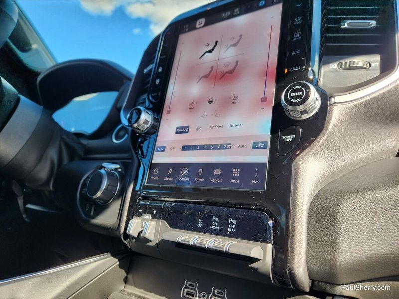 New 2026 RAM 1500 Big Horn Crew Cab 4x4 5'7' Box