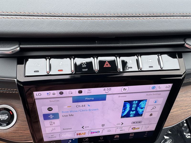 New 2025 Jeep Grand Cherokee SummitImage 22