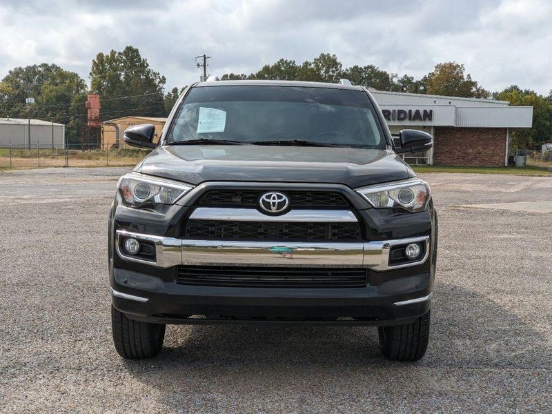 2019 Toyota 4Runner LimitedImage 8