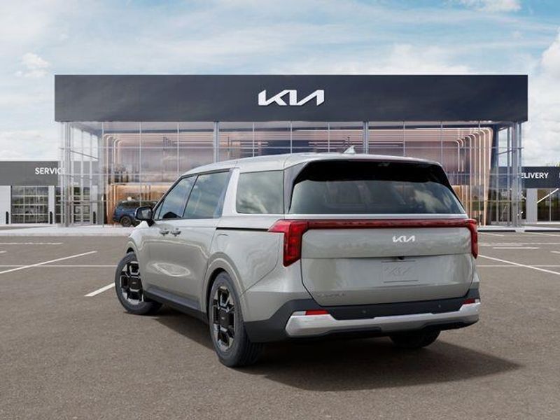 New 2026 Kia Carnival EXImage 5