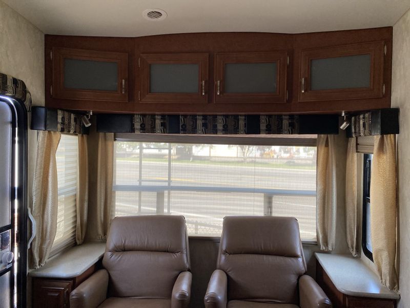 Used 2016 NORTHWOOD MFG FOX MOUNTAIN 235 RLS Image 11