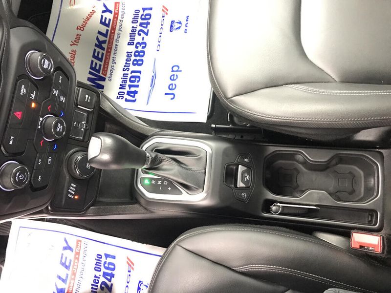 Used 2023 Jeep Renegade LimitedImage 11