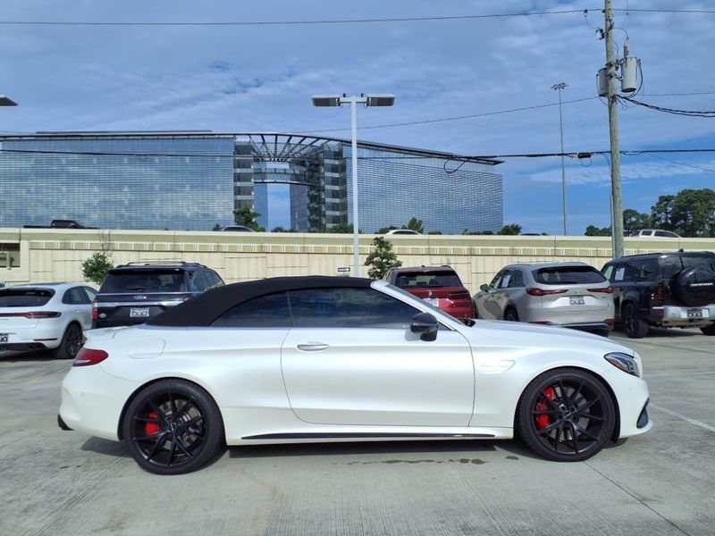 2018 Mercedes-Benz AMG C 63 S AMGImage 11