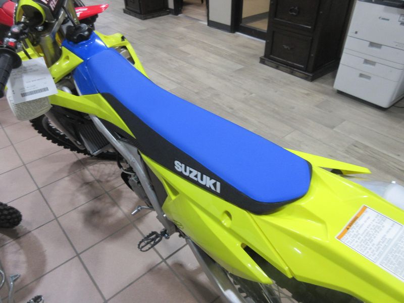 NEW 2027 SUZUKI RM-Z250 Image 9
