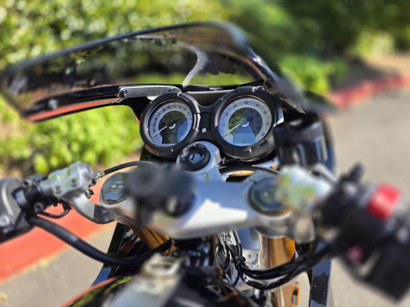 2024 Triumph THRUXTON 1200 RS 