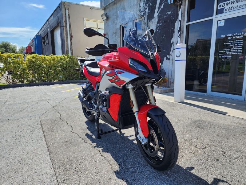 2021 BMW S 1000 XR Image 6