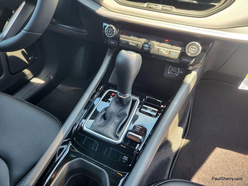 New 2025 Jeep Compass Limited 4x4