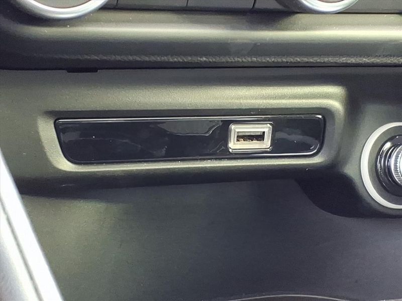 Used 2022 Alfa Romeo Giulia TiImage 23