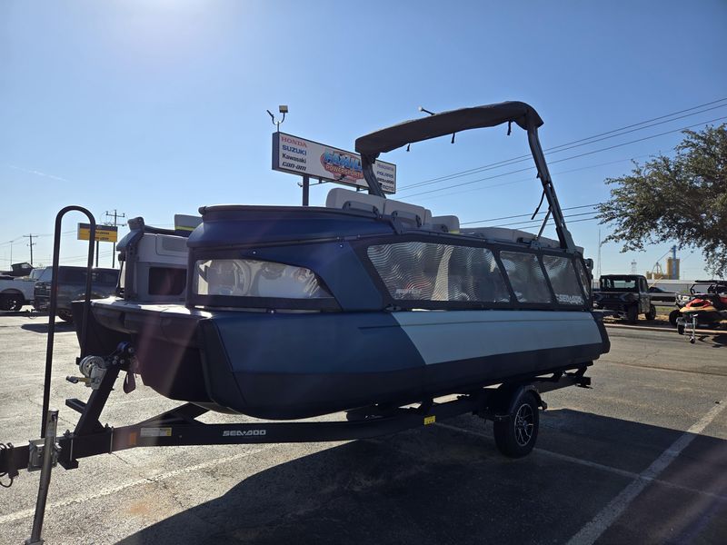 2025 SEADOO SWITCH CRUISE LIMITED 21 230HP PAINTED TRAILER HARBOR BLUE Image 34