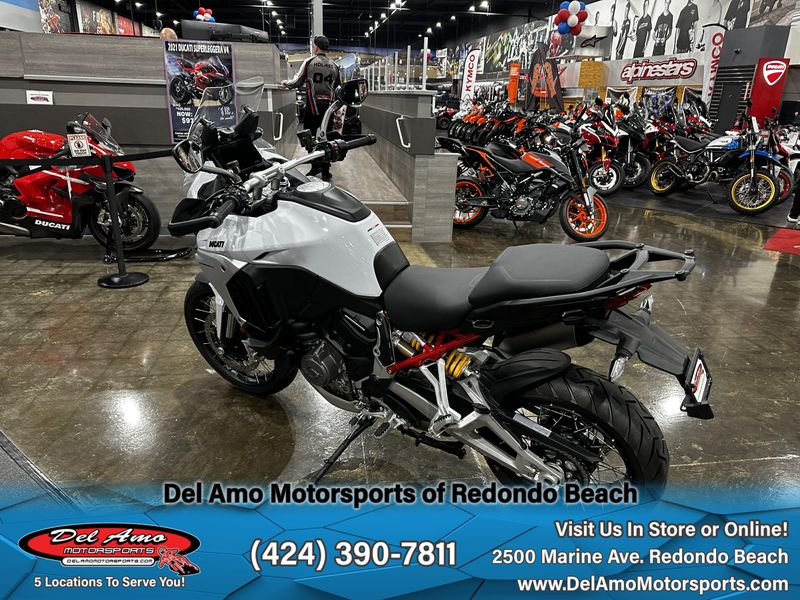 2023 Ducati MULTISTRADA V4 S  in a ICEBERG WHITE exterior color. Del Amo Motorsports of Redondo Beach (424) 304-1660 delamomotorsports.com 