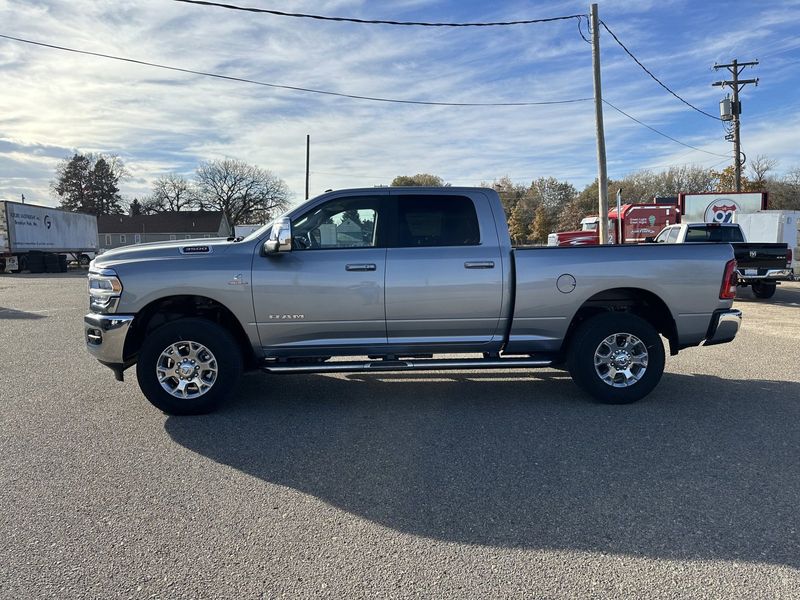 2024 RAM 3500 Laramie Crew Cab 4x4 6