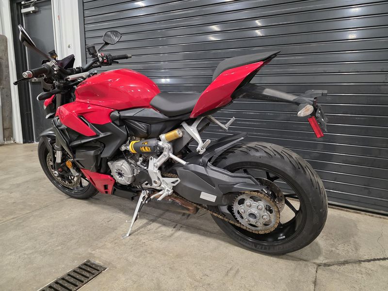 Used 2022 Ducati Streetfighter V2 