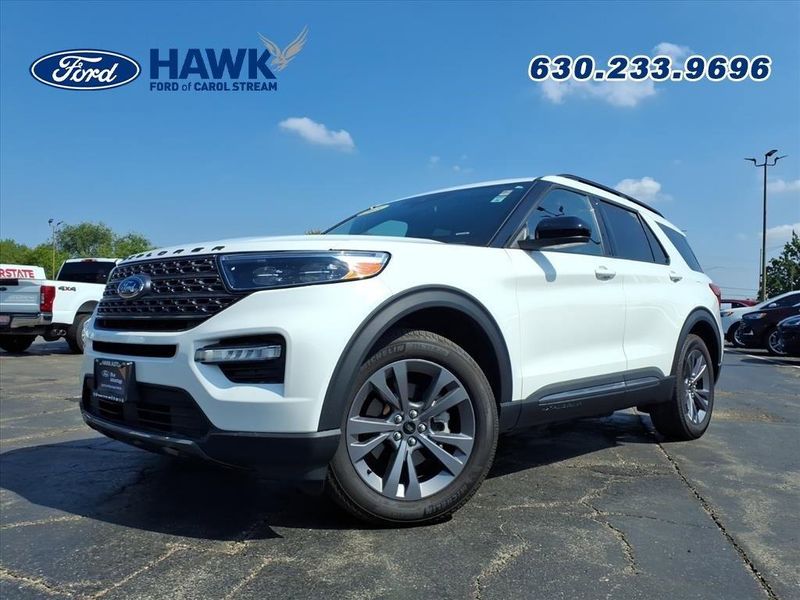 2023 Ford Explorer XLT photo 3