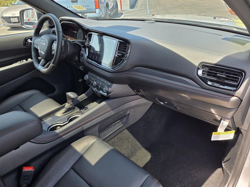 New 2026 Dodge Durango Gt Plus Awd Hemi V8