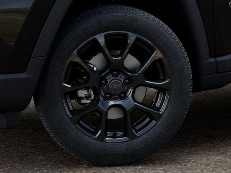 New 2026 Jeep Compass Latitude Altitude 4x4Image 8