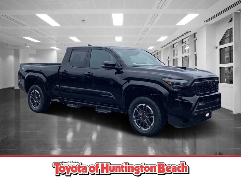 2025 Toyota Tacoma TRD SportImage 1