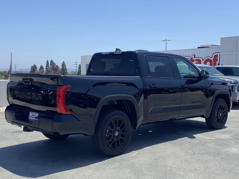 2025 Toyota Tundra LimitedImage 3