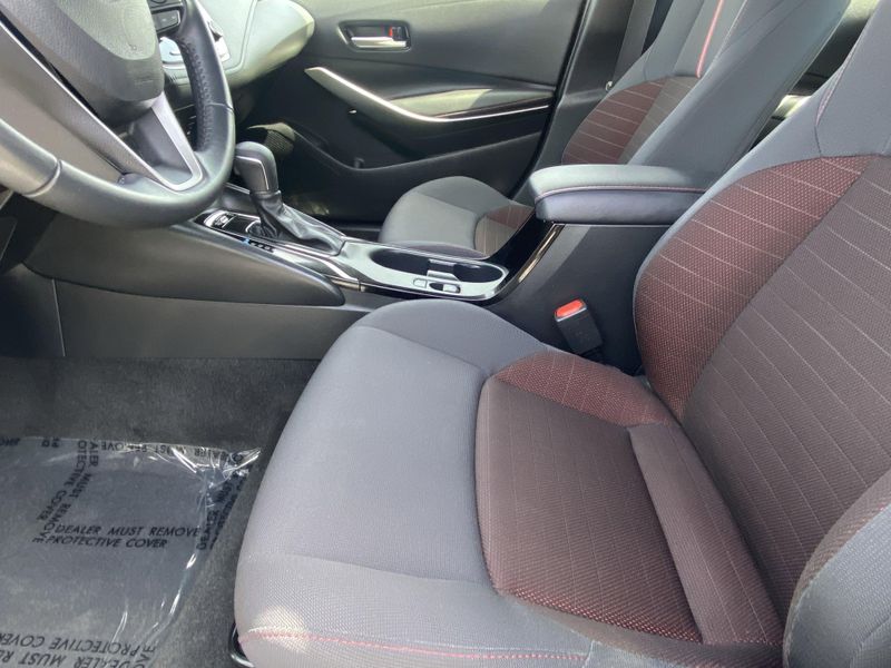 2024 Toyota Corolla SEImage 17