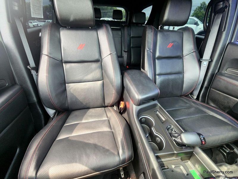 Used 2022 Dodge Durango R/T Plus BlacktopImage 3