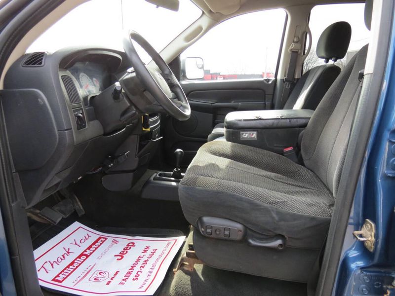 Used 2005 Dodge Ram 2500 SLT 4dr Quad Cab 4WD SBImage 15