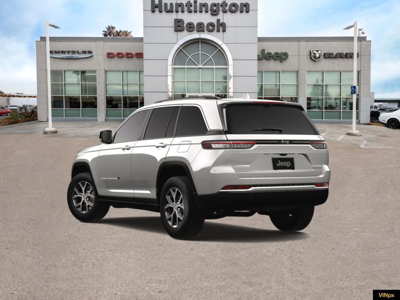 2023 Jeep Grand Cherokee Limited 4x2Image 5
