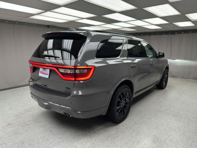 Used 2025 Dodge Durango R/T PremiumImage 4