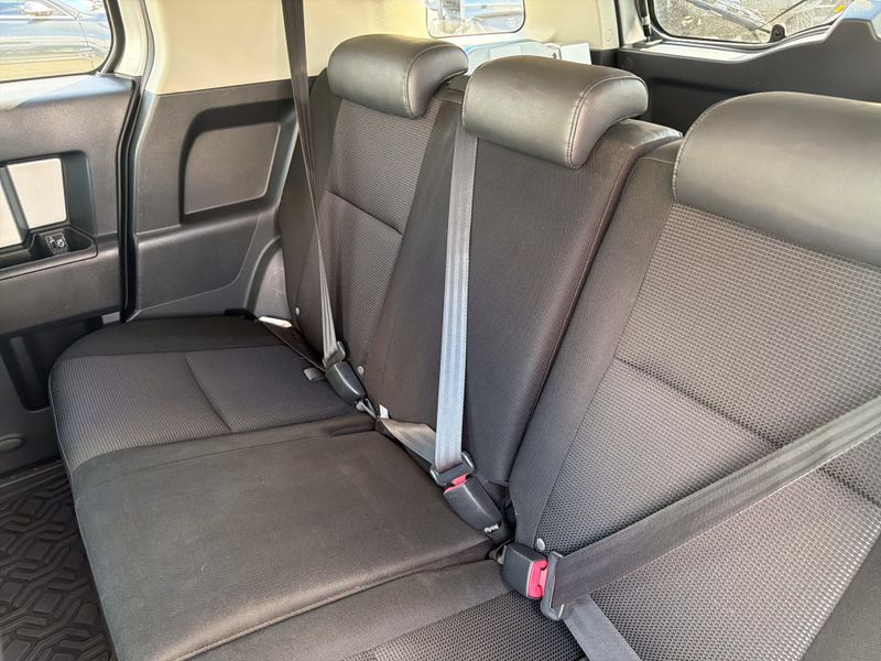 Used 2007 Toyota FJ Cruiser Image 38