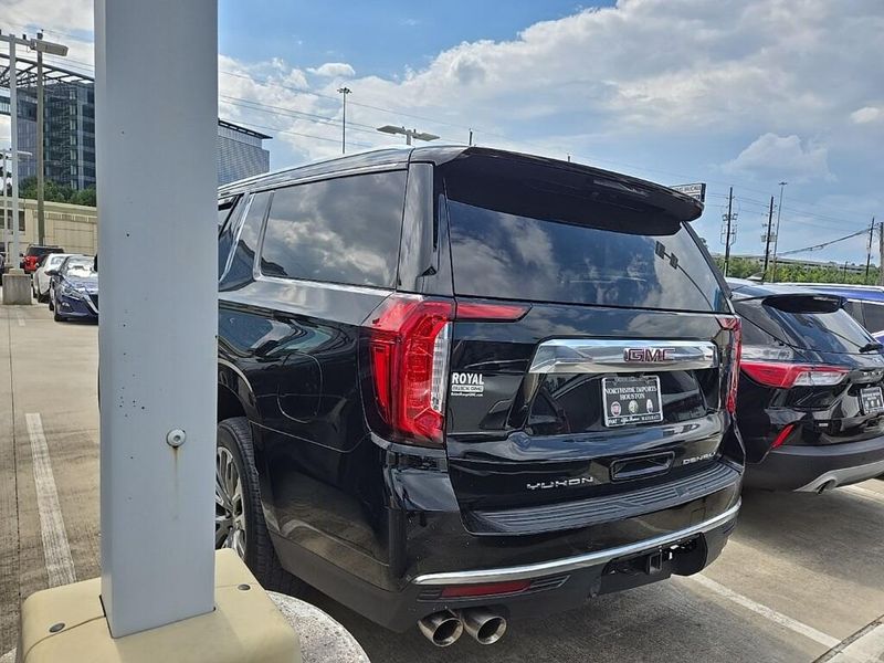 2021 GMC Yukon XL DenaliImage 4